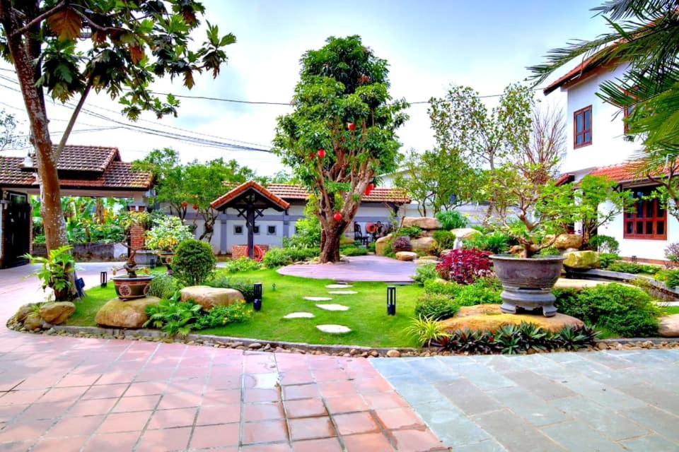 Golden Star Villa Hue Exterior photo
